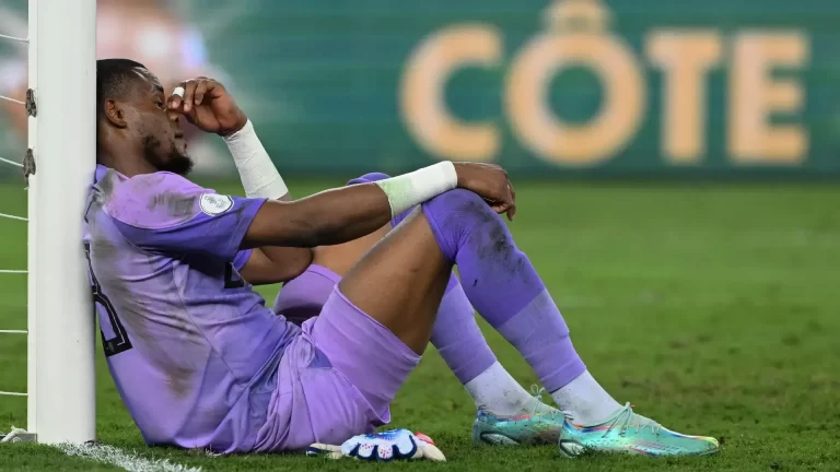 Injury Blow for Super Eagles as Goalkeeper Nwabali Doubtful for World Cup Qualifiers
