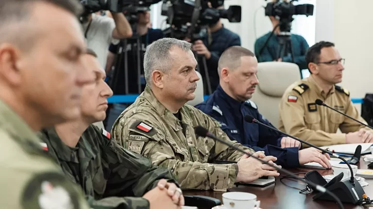 Poland Calls Emergency UN Security Council Meeting After Russian Drones Breach Airspace