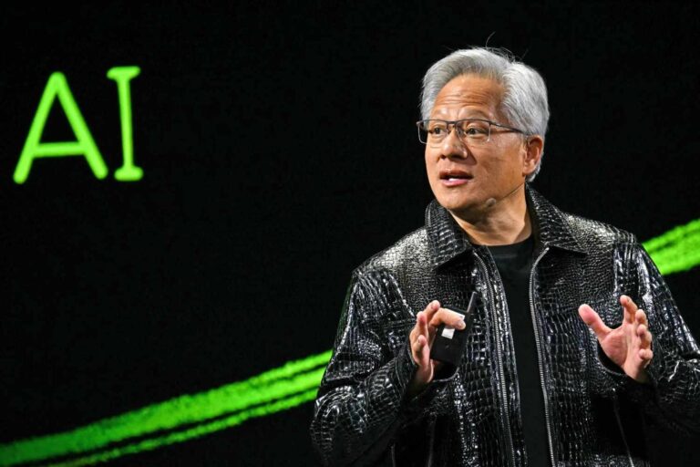 China Accelerates Chip Race To Challenge US Tech Dominance